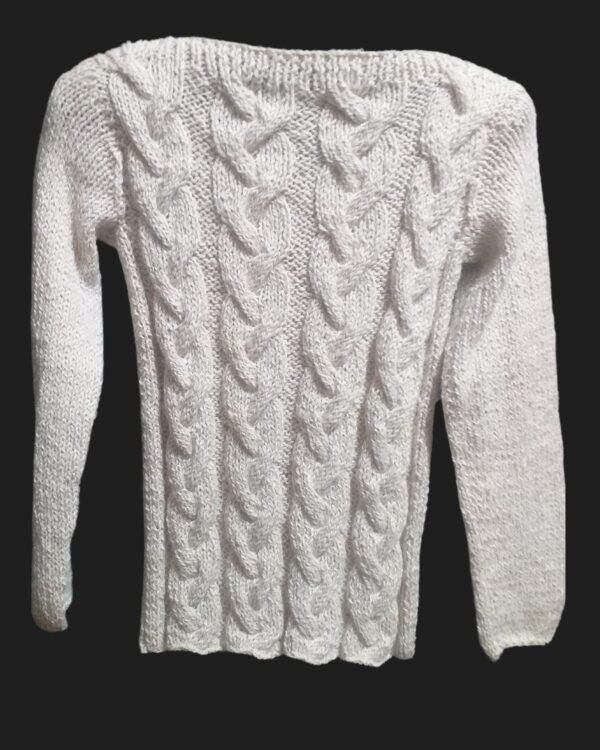 Pullover cuello bote, de alpaca natural. atras